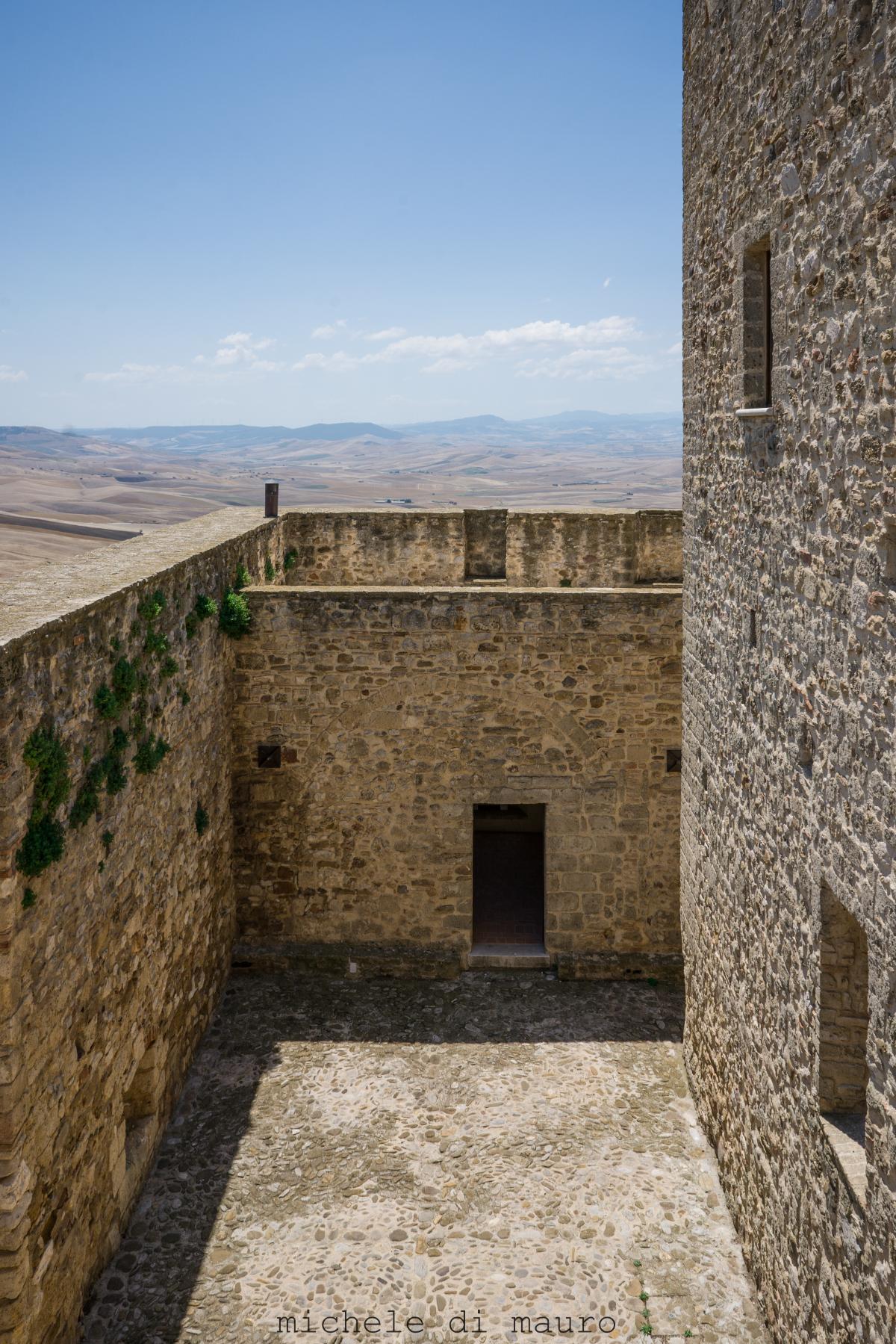 Cortile interno del Castello di Monteserico