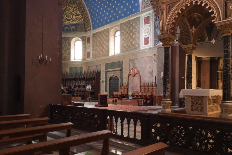 interno-cattedrale-ascoli-piceno