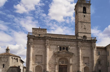 Battistero di San Giovanni e cattedrale di Sant'Emidio