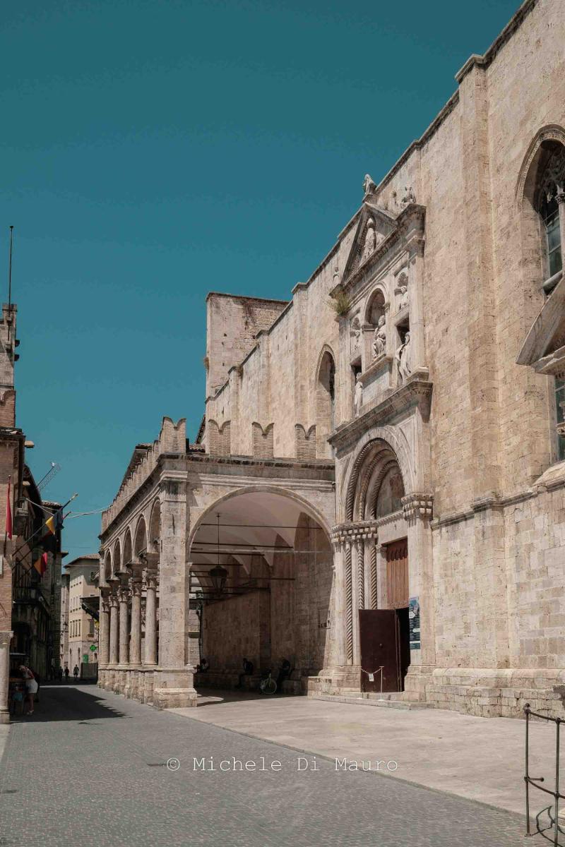 Chiesa San Francesco Ascoli laterale