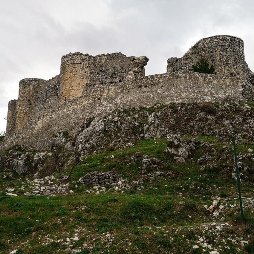 Castello di Roccamandolfi