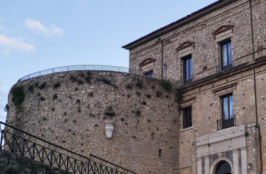 Castello Macchiaroli